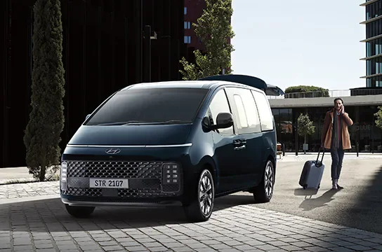 Автоматты жабу функциясы бар бесінші есік